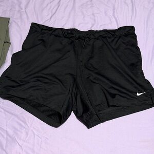 Nike Women’s Black Athletic Performance Shorts with Swoosh